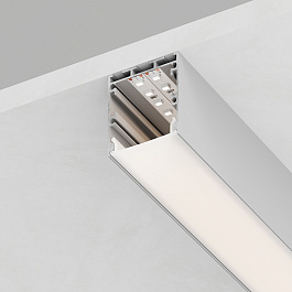 Профиль алюминиевый накладной "Линии света" с крепежами, серебро, CAB256